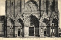 Puerta de Bayeux de la POSTAL de la VENDIMIA de la catedral