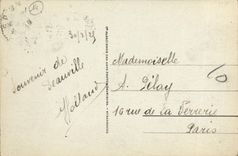 Barco de pesca de Trouville de la POSTAL de la VENDIMIA pequeno que vuelve en el barco de los embarcaderos