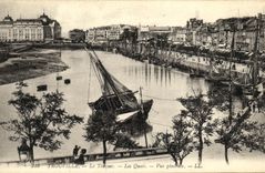 La POSTAL Trouville de la VENDIMIA teclea los barcos de la opinion de los muelles