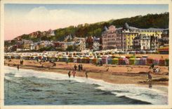 La POSTAL Trouville Reine de la VENDIMIA de las playas la playa tiene alta marea