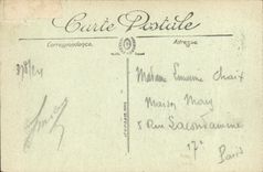 La POSTAL Trouville de la VENDIMIA el embarcadero y la playa tiene marea baja