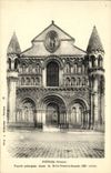 VINTAGE POSTCARD Poitiers Frontage Western princlpale of Notre Dame la grande