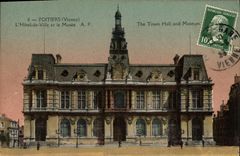 VINTAGE POSTCARD Poitiers Town hall and the Museum