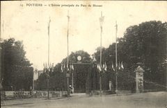 VINTAGE POSTCARD Poitiers L Main entrance of the Park of Blossac