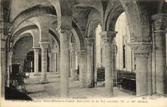 VINTAGE POSTCARD Interior Poitiers of L church Hilaire Saint Large Low dimensions of the central nave