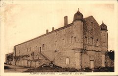 POSTAL Jard de la VENDIMIA en el mar L abadia del lugar de dios