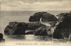 VINTAGE POSTCARD Sion Close Croix de Vie the Bored Rock Seen Of Cliffs