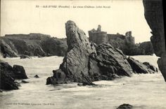 VINTAGE POSTCARD Island D Yeu the Old Castle