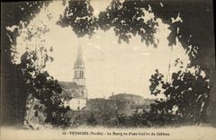 POSTAL Tiffauges de la VENDIMIA la ciudad que considera D una ventana del castillo
