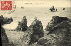 VINTAGE POSTCARD Vie Croix de Vie the rocks of Avoids