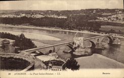 POSTAL Avignon de la VENDIMIA el puente santo Benezet
