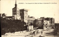 POSTAL D vista Avignon de la VENDIMIA junto del ND de los papas y de la catedral de Doms