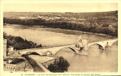 POSTAL Avignon de la VENDIMIA el St Benezet del puente vista del jardin de Doms