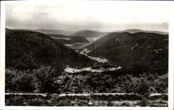 VINTAGE POSTCARD Road Of the Peaks the Valley of the Lakes
