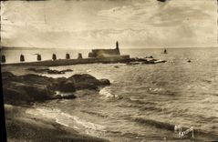VINTAGE POSTCARD Sands D Olonne the Large Pier