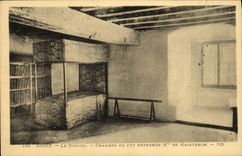 VINTAGE POSTCARD Niort the Keep Room Or Was Enfermee Mrs  De Maintenon