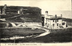 VINTAGE POSTCARD Wood De Cise the Villa Lumen and the Cliff