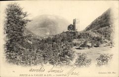 VINTAGE POSTCARD Road of the Valley of the Lily Old Manor house