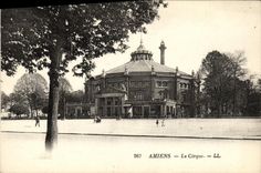VINTAGE POSTCARD Amiens the Circus