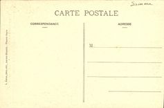 VINTAGE POSTCARD Amiens Cathedral Stalls of the chorus magi offering their present