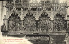 VINTAGE POSTCARD Amiens Cathedral Life of Firmin Saint