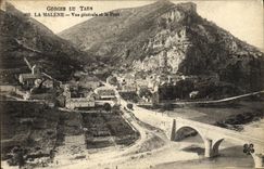 VINTAGE POSTCARD Gorges of the Tarn Malene View and the Bridge