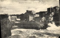 CPA Biarritz Pittoresque Le Port Vieux 
