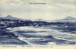 CPA Biarritz Vue Panoramique Sur La Baie
