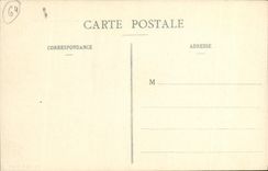 CPA Biarritz Pittoresque Vague Sur La Digue 