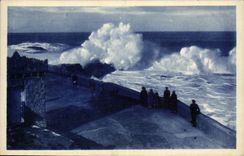 CPA Biarritz Grosse Mer Au Rocher De La Vierge