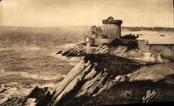 CPA Saint Jean De Luz Les Falaises du fort Du Socoa 