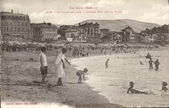CPA Saint Jean De Luz L Apres Midi Sur La Plage 
