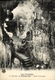 VINTAGE POSTCARD Pyreness Caves of Fairy like Betharram Room