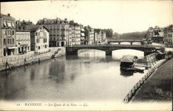 VINTAGE POSTCARD Bayonne Quays of Nive