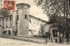 VINTAGE POSTCARD Bayonne the Old Castle