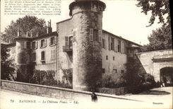 VINTAGE POSTCARD Bayonne the Old Castle