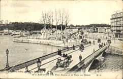 VINTAGE POSTCARD Bayonne the Mayou Bridge And the Place Of the Tiny room
