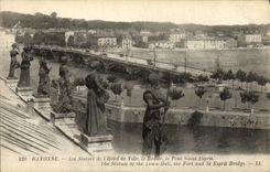 VINTAGE POSTCARD Bayonne Statues Of L town hall the tiny room the Holy bridge Spirit