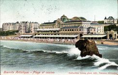VINTAGE POSTCARD Artistic Biarritz Beach And Casino