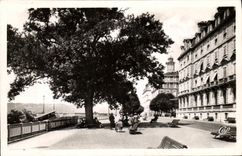 VINTAGE POSTCARD Pau Boulevard of the Pyrenees