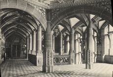 VINTAGE POSTCARD Frankfurt amndt Rathaus Hand