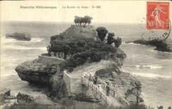 CPA Biarritz Pittoresque Le Rocher du Basta