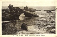 CPA Biarritz Effet de Contre Jour au Rocher de la Vierge