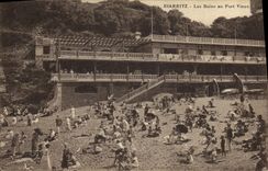 CPA Biarritz Le Bains au Port Vieux