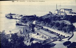 CPA Biarritz Le Port Vieux et le Semaphore