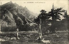 VINTAGE POSTCARD Auvergne the Peak of Sancy