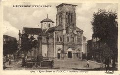VINTAGE POSTCARD Romance Church of Volvic Historic building