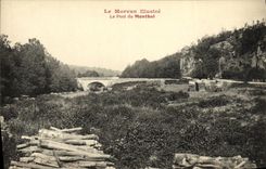 La POSTAL Morvan de la VENDIMIA ilustra el puente de Monthal