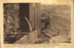 VINTAGE POSTCARD Gerbier of the Snap rings the Source of the Loire