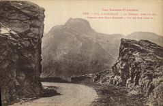 VINTAGE POSTCARD Collar D Aubisque the breach Close to the collar pouring of good Water Peak of Ger